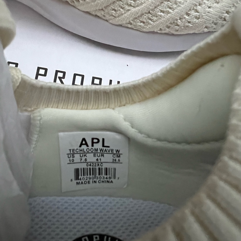 New Apl Techloom Wave Pristine/Coastal Blue/White… - image 5
